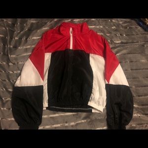 Cropped windbreaker